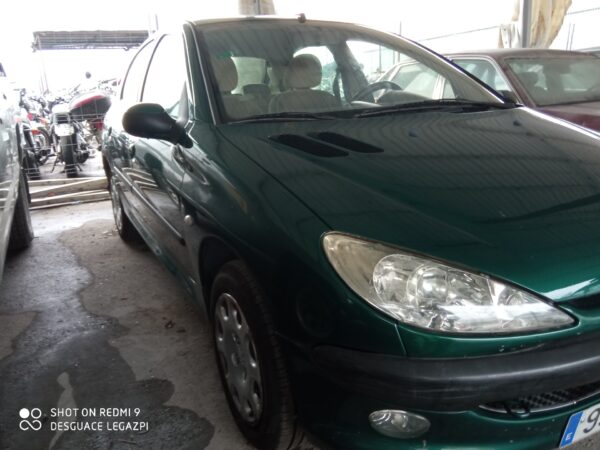 CAJA RELES / FUSIBLES PEUGEOT 206 BERLINA - Imagen 4