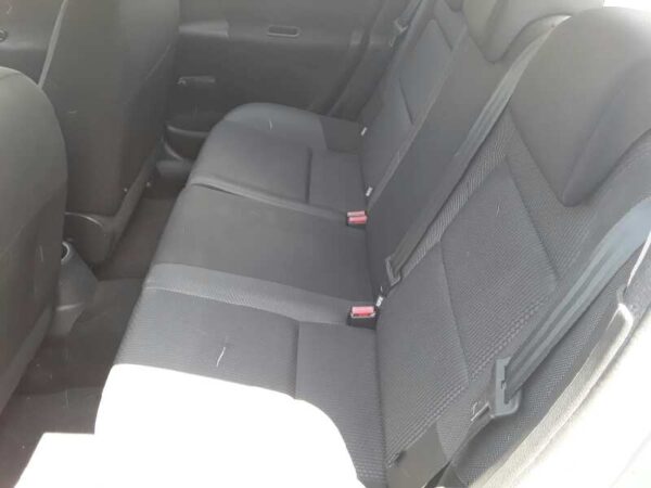 PARAGOLPES TRASERO PEUGEOT 207 - Imagen 4