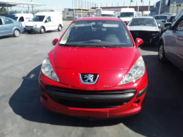 CAJA RELES / FUSIBLES PEUGEOT 207 - Imagen 2