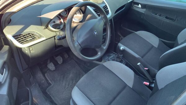 CAJA RELES / FUSIBLES PEUGEOT 207 - Imagen 4