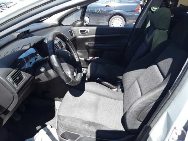 CAJA RELES / FUSIBLES PEUGEOT 307 BREAK / SW - Imagen 4