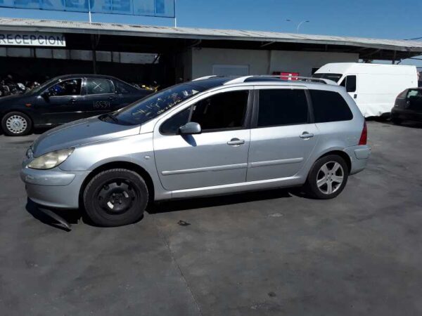 CAJA RELES / FUSIBLES PEUGEOT 307 BREAK / SW - Imagen 5