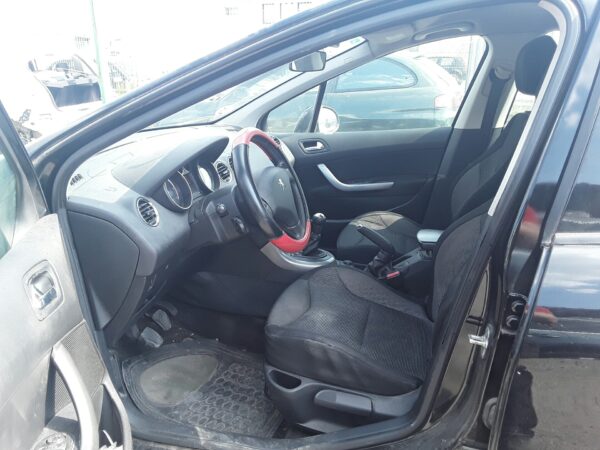 PORTON TRASERO PEUGEOT 308 - Imagen 4