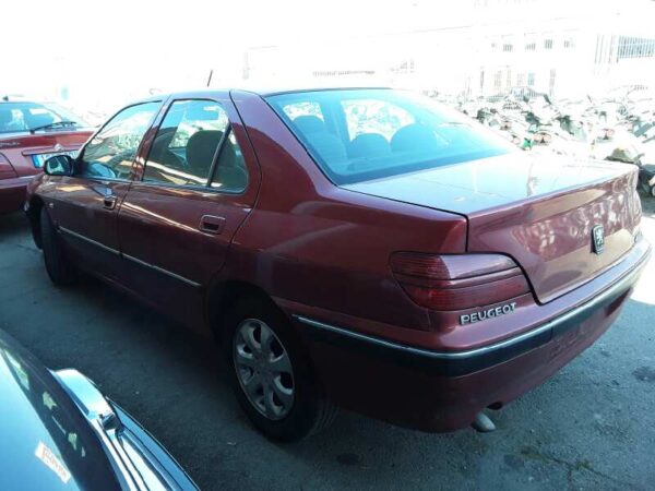PILOTO TRASERO IZQUIERDO PEUGEOT 406 BERLINA - Imagen 3