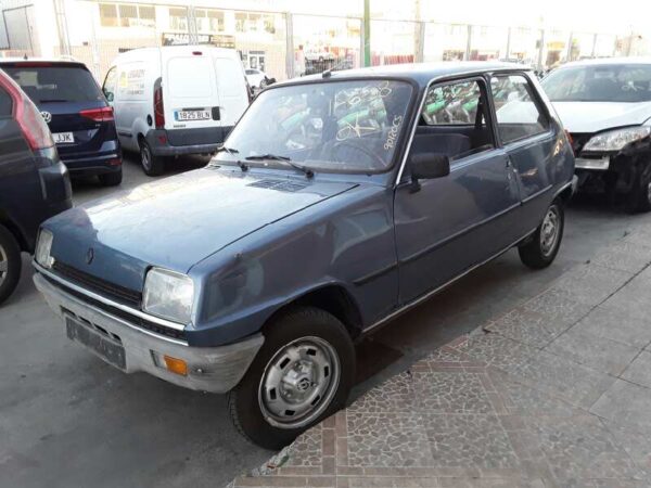 FARO IZQUIERDO RENAULT R-5 - Imagen 2