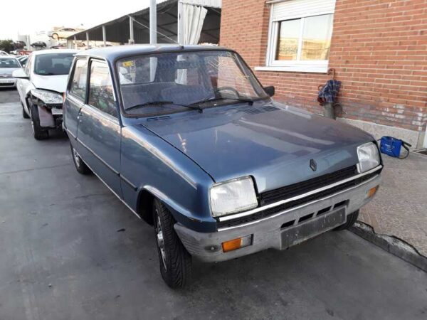 FARO IZQUIERDO RENAULT R-5 - Imagen 4