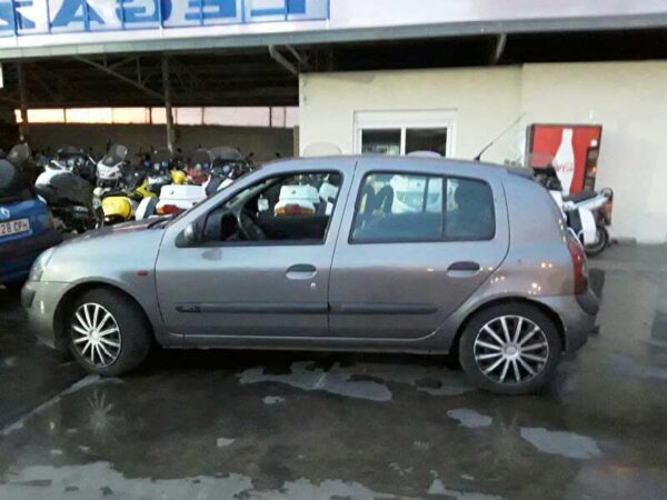 PILOTO TRASERO DERECHO RENAULT CLIO II FASE II - Imagen 3
