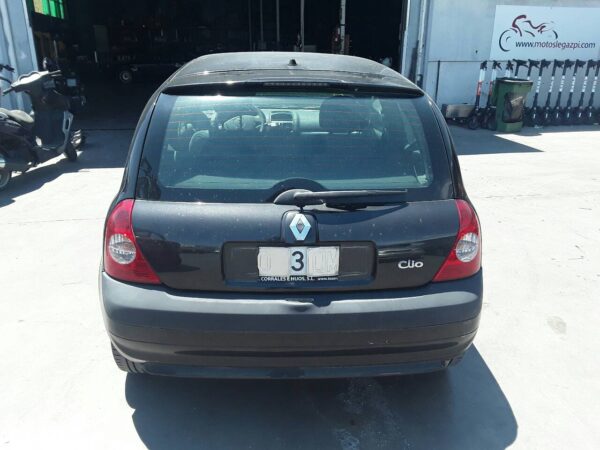PARAGOLPES TRASERO RENAULT CLIO II FASE II - Imagen 4