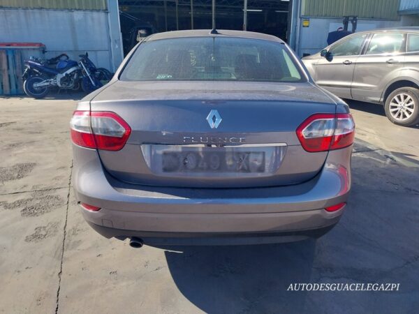 PILOTO TRASERO DERECHO INTERIOR RENAULT FLUENCE - Imagen 4
