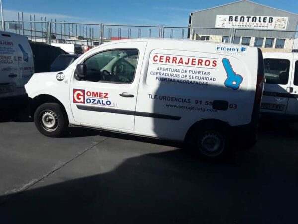 CAPOT RENAULT KANGOO - Imagen 2