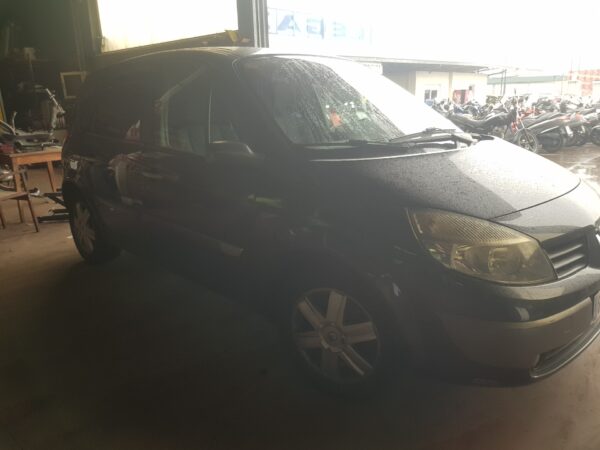 FARO DERECHO RENAULT SCENIC II - Imagen 5