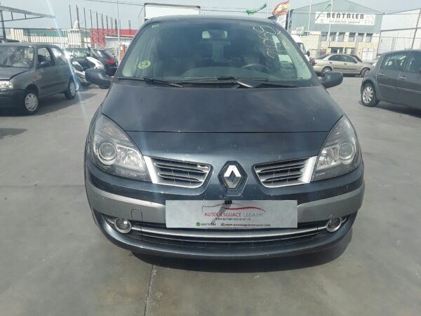 PARAGOLPES TRASERO RENAULT SCENIC II - Imagen 3