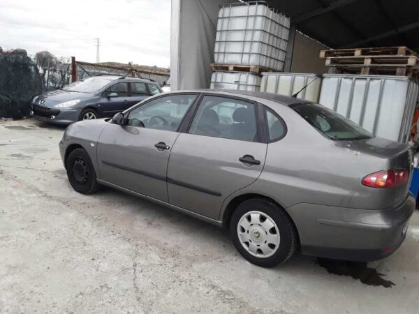 CENTRALITA MOTOR UCE SEAT CORDOBA BERLINA - Imagen 3