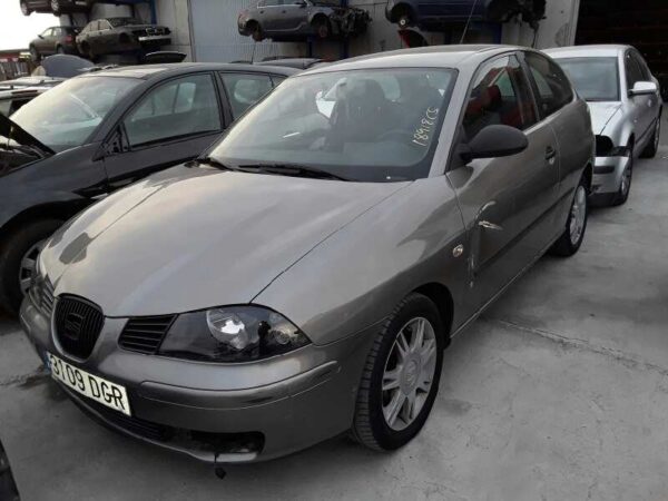 PILOTO TRASERO IZQUIERDO SEAT IBIZA - Imagen 2