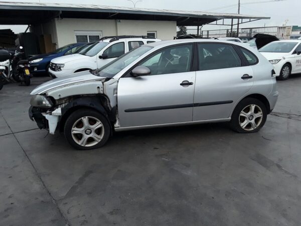CENTRALITA MOTOR UCE SEAT CORDOBA BERLINA - Imagen 4
