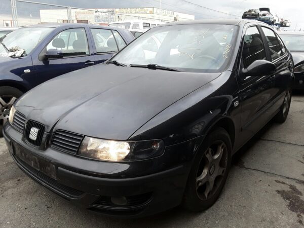 PILOTO TRASERO DERECHO SEAT LEON - Imagen 5