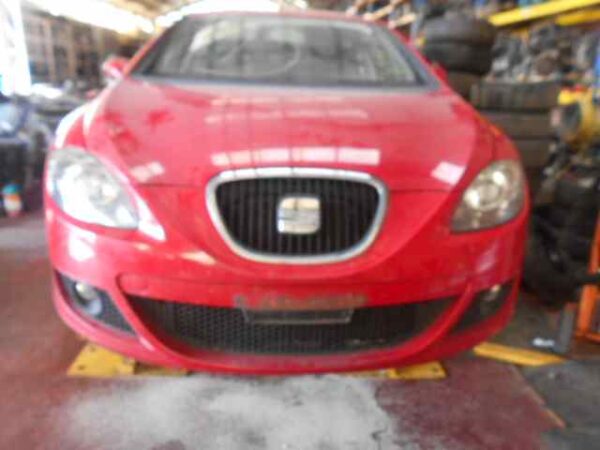 PARAGOLPES TRASERO SEAT LEON - Imagen 2