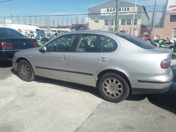CERRADURA PUERTA TRASERA DERECHA SEAT TOLEDO - Imagen 3