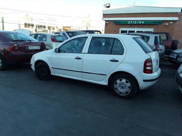 CENTRALITA MOTOR UCE SKODA FABIA - Imagen 3