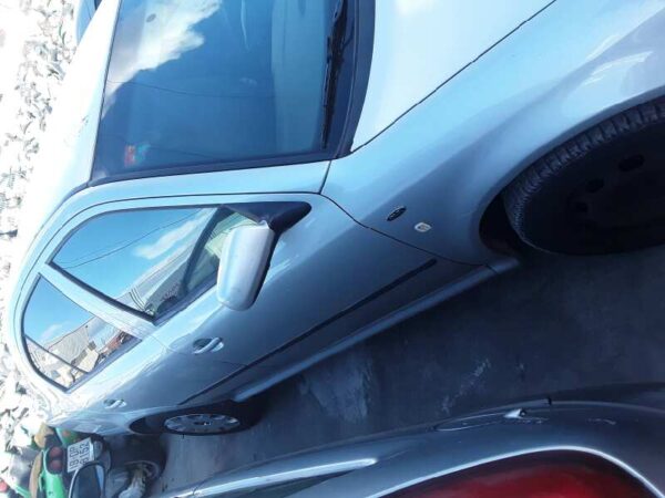 PILOTO TRASERO DERECHO SKODA OCTAVIA BERLINA - Imagen 4