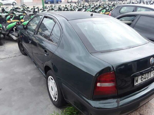 CENTRALITA MOTOR UCE SKODA OCTAVIA BERLINA - Imagen 3
