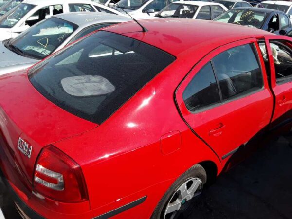 MANDO LUCES SKODA OCTAVIA BERLINA - Imagen 3