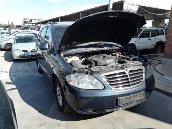 TAPA MOTOR SSANGYONG RODIUS - Imagen 3