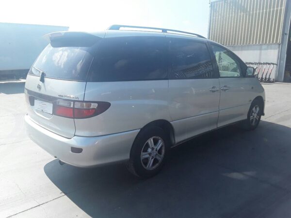 PILOTO TRASERO IZQUIERDO TOYOTA PREVIA - Imagen 4
