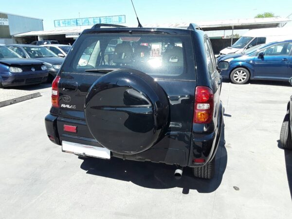 PILOTO TRASERO IZQUIERDO TOYOTA RAV 4 - Imagen 4