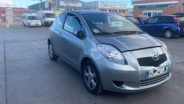 ELEVALUNAS DELANTERO IZQUIERDO TOYOTA YARIS - Imagen 2