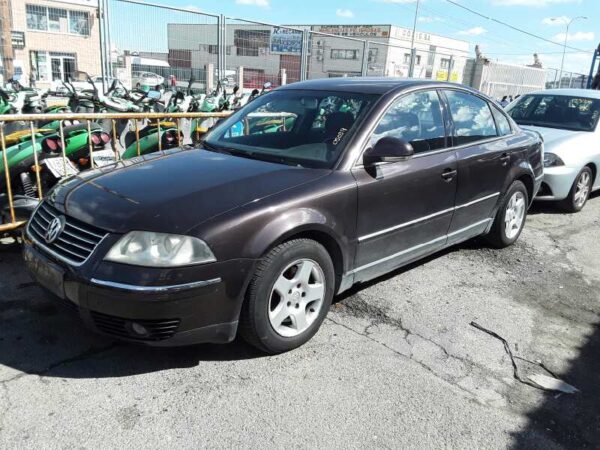 CERRADURA PUERTA DELANTERA DERECHA VOLKSWAGEN PASSAT BERLINA - Imagen 2