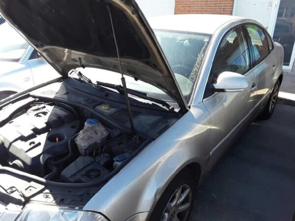 CENTRALITA MOTOR UCE VOLKSWAGEN PASSAT BERLINA - Imagen 4