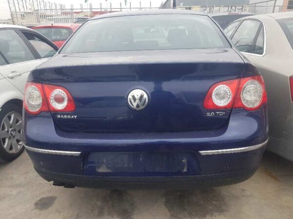 FARO IZQUIERDO VOLKSWAGEN PASSAT BERLINA - Imagen 5