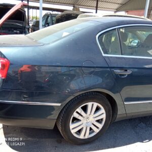 PILOTO TRASERO DERECHO VOLKSWAGEN PASSAT BERLINA