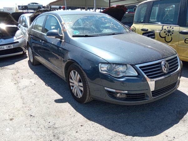 PARAGOLPES DELANTERO VOLKSWAGEN PASSAT BERLINA - Imagen 3