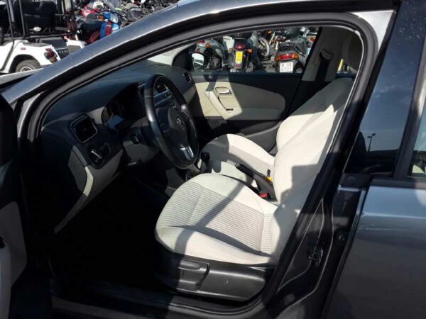CERRADURA PUERTA TRASERA DERECHA VOLKSWAGEN POLO - Imagen 5