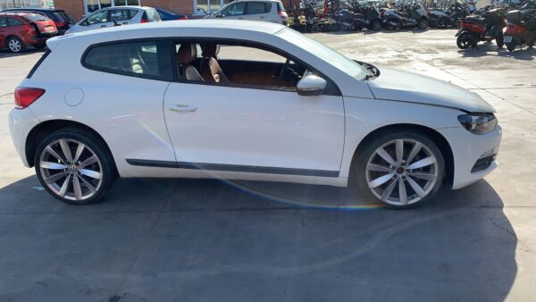 JUEGO ASIENTOS COMPLETO VOLKSWAGEN SCIROCCO - Imagen 4