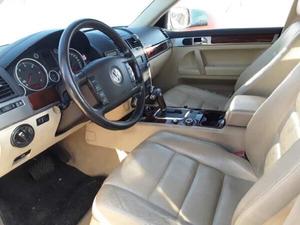 PARAGOLPES TRASERO VOLKSWAGEN TOUAREG - Imagen 4