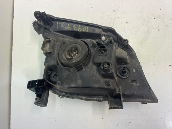 FARO IZQUIERDO NISSAN X-TRAIL (T30)