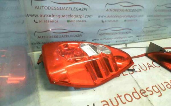 PILOTO TRASERO DERECHO MAZDA 5 BERLINA (CR)