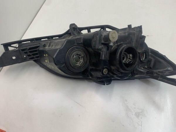 FARO IZQUIERDO MAZDA 3 BERLINA (BK)