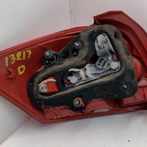 PILOTO TRASERO DERECHO TOYOTA AURIS (E15)