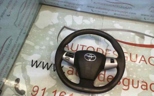 VOLANTE TOYOTA AURIS (E15)