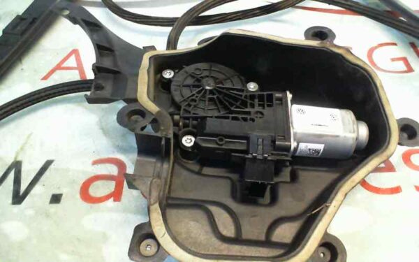 ELEVALUNAS DELANTERO IZQUIERDO SEAT IBIZA SC (6J1)