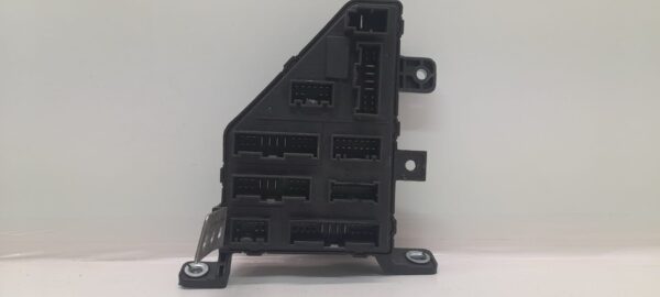 CAJA RELES / FUSIBLES KIA SPORTAGE (KM)