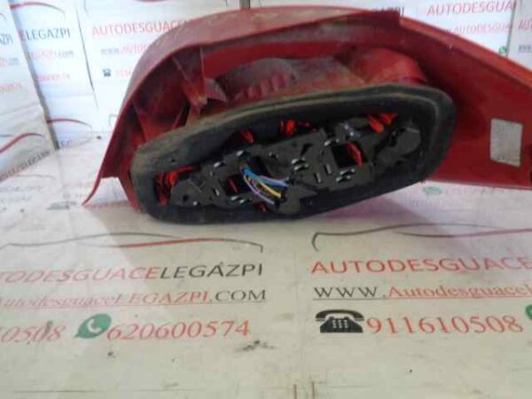 PILOTO TRASERO IZQUIERDO PEUGEOT 307 BREAK / SW (S1)(04.2002)