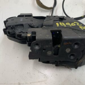 CERRADURA PUERTA TRASERA DERECHA MAZDA 3 BERLINA (BK)