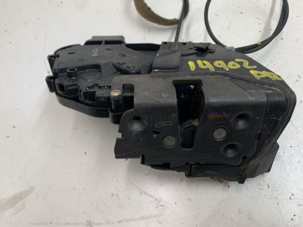 CERRADURA PUERTA TRASERA DERECHA MAZDA 3 BERLINA (BK)
