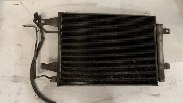 CONDENSADOR / RADIADOR  AIRE ACONDICIONADO SMART FORFOUR