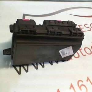 CAJA RELES / FUSIBLES OPEL ASTRA H GTC
